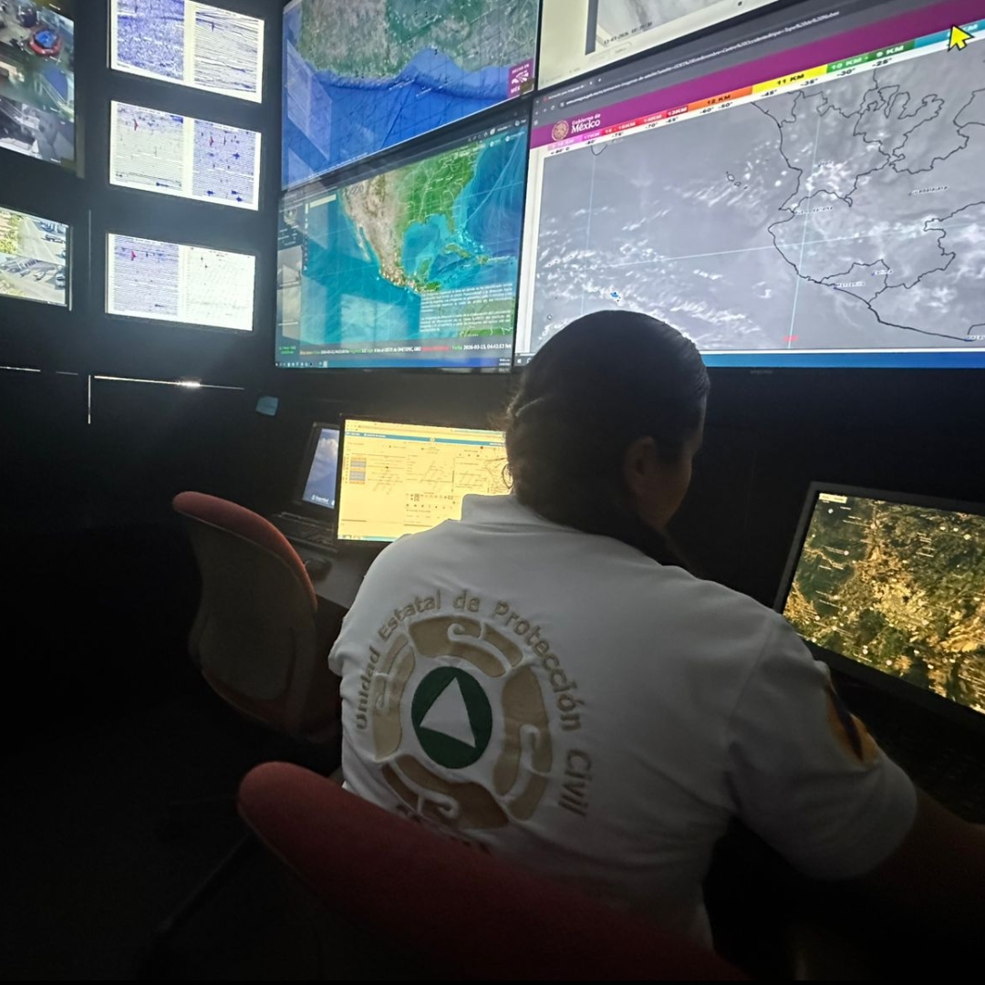 Volcán de Fuego sigue estable y con baja actividad: UEPC Colima