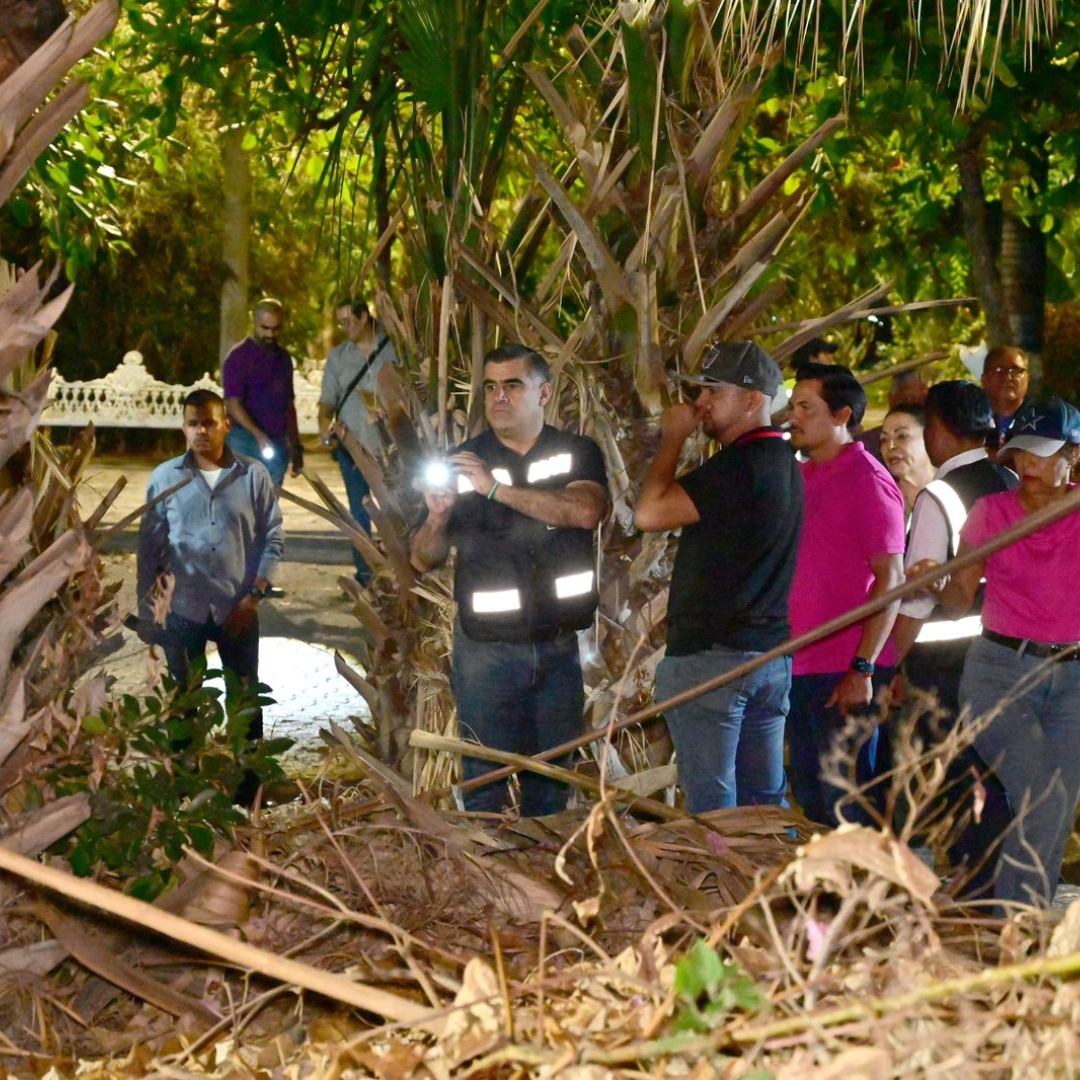 Riult Rivera continúa con los trabajos de iluminar Colima, para mejorar la seguridad en la capital