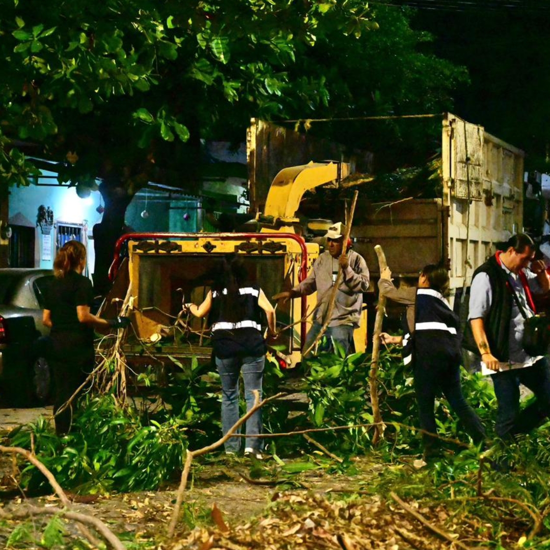 Riult Rivera: ‘Colonias Vicente Guerrero y Paraíso completamente iluminadas, ¡se recorrerá todo el municipio!