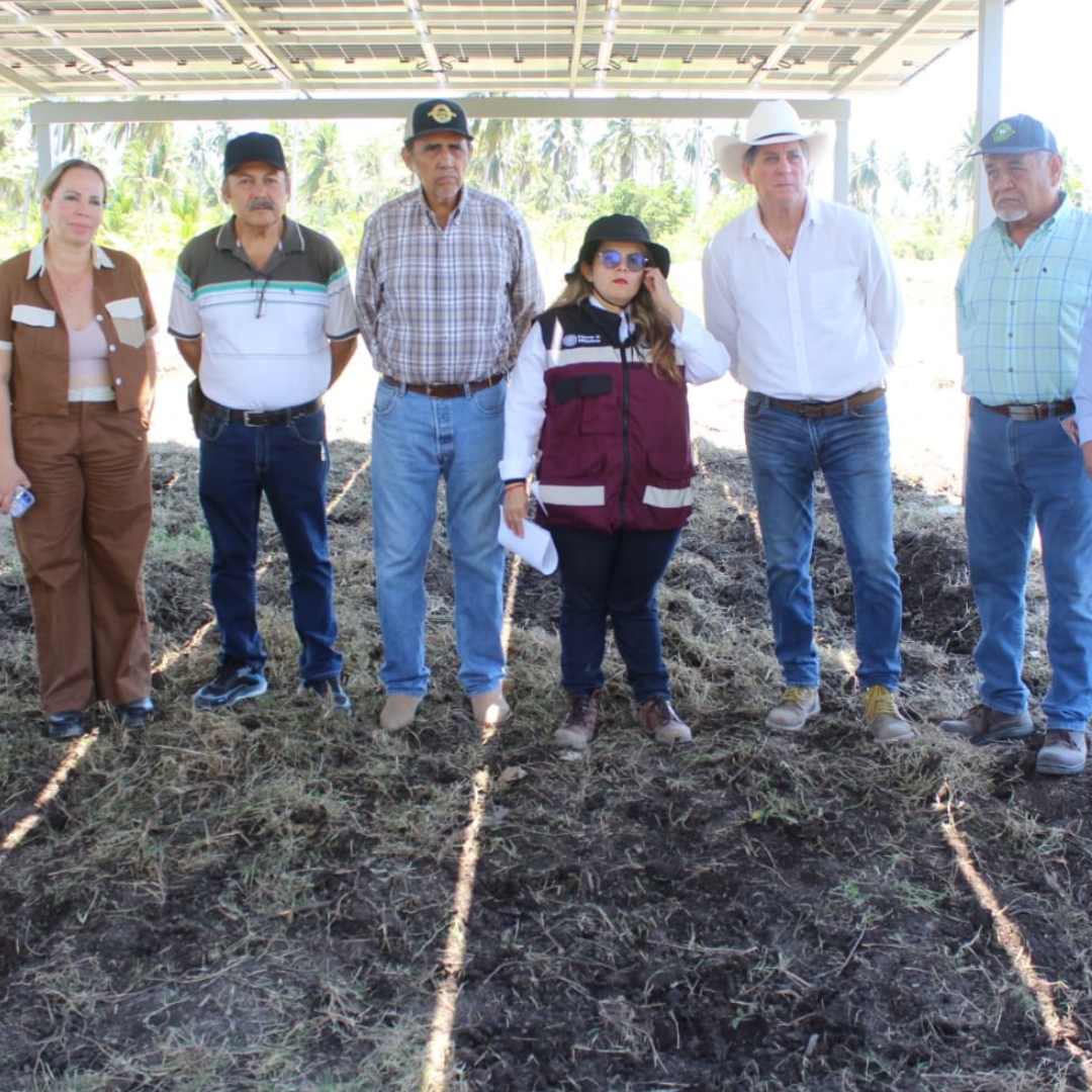 Gobierno de Indira Vizcaíno entrega obras para uso más eficiente del agua en el Valle de Armería