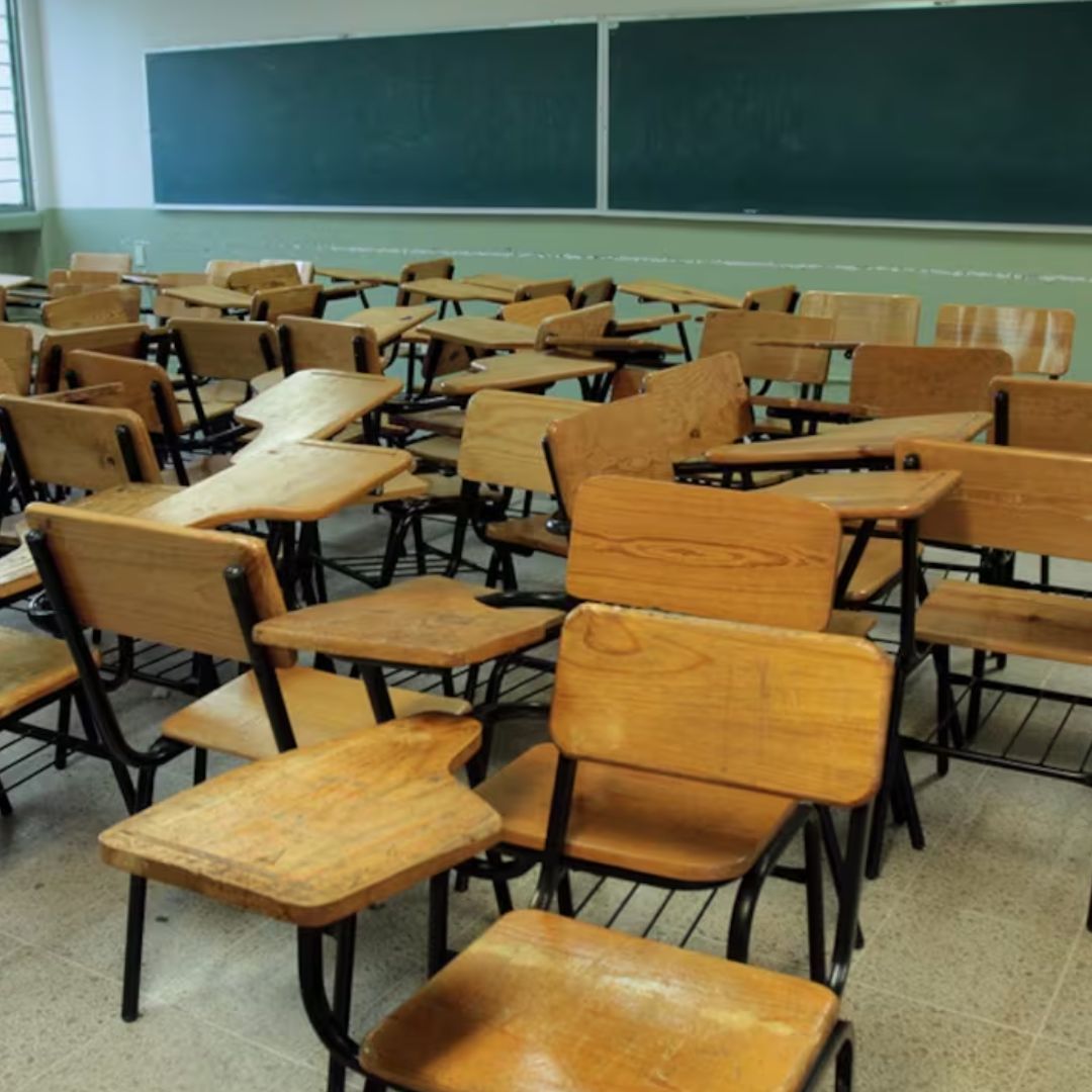 Suspenden clases presenciales en varios estados tras jornada de violencia por la muerte de “El Mencho”